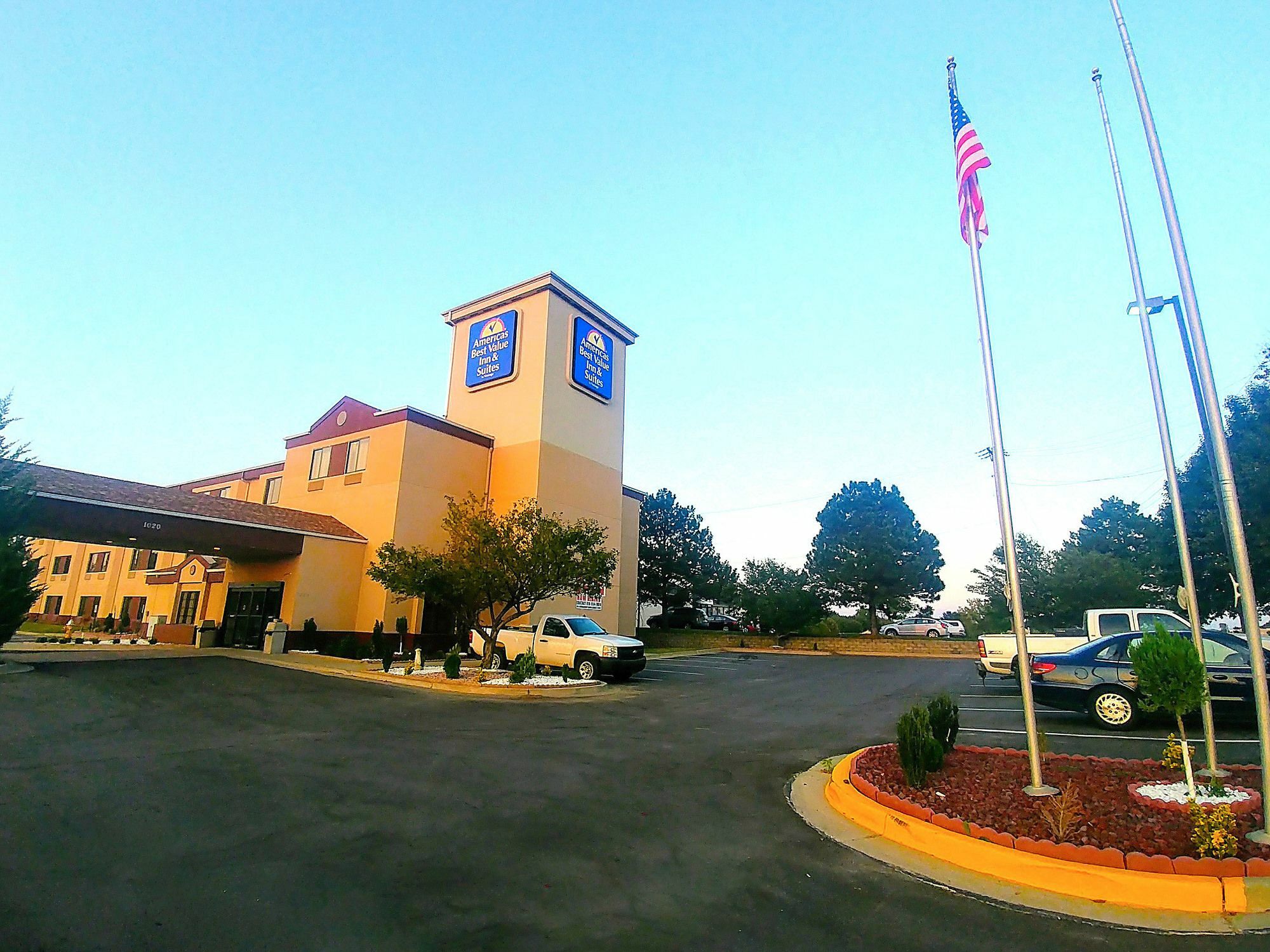 Americas Best Value Inn And Suites Lee'S Summit-Kansas City Exterior foto